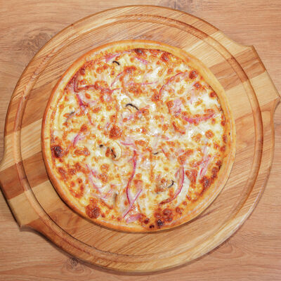 Пицца Морская в Сушимагия по цене 550 ₽