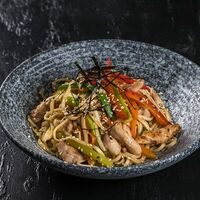 Лапша Wok в Тайлао