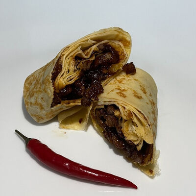 Блины с говядиной по-сычуаньски в Панда бао по цене 490 ₽