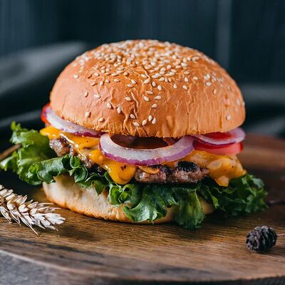 Чизбургер Федор в Досытаевский по цене 410 ₽