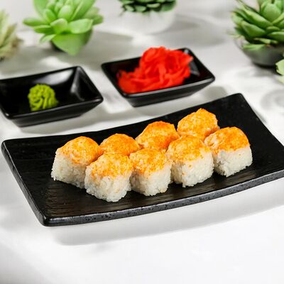 Запеченный ролл Рай в Окинава Гурмэ по цене 699 ₽