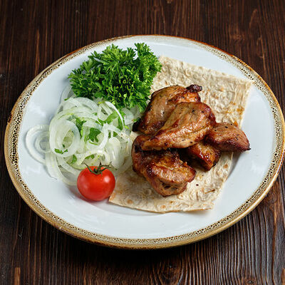 Шашлык из cвинoй шейки в Парк-отель Усадьба по цене 658 ₽