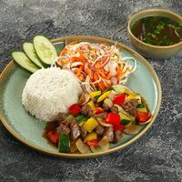 Бо лук лак в Pho Studio