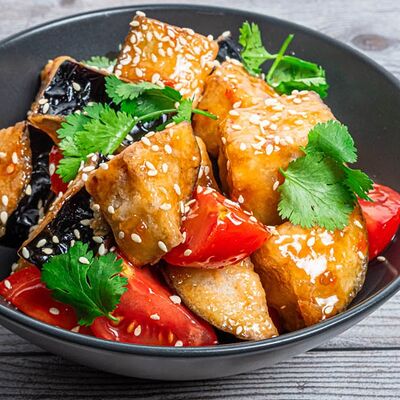 Хрустящий баклажан в Yunga Tim Fish & Grill по цене 940 ₽