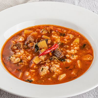 Харчо из баранины со сметаной в Бургер Chef по цене 590 ₽