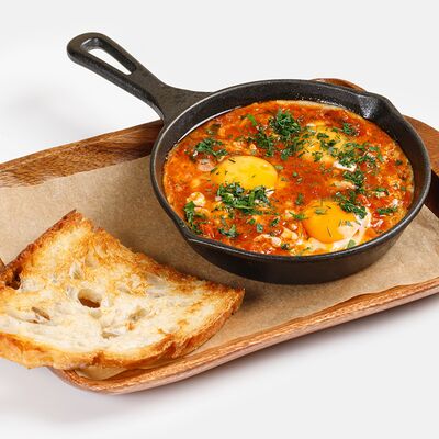 Шакшука в Coffee Boom по цене 750 ₽