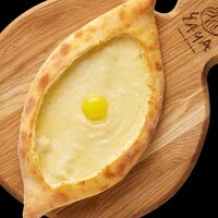 Хачапурик по-аджарскив Чача