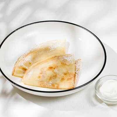 Блинчики со сметаной в Гости по цене 280 ₽