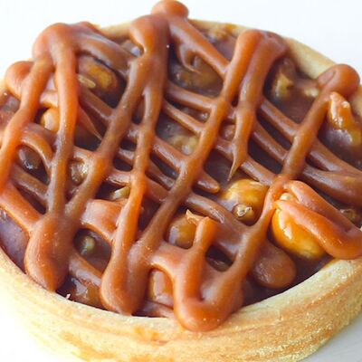 Тарталетка карамельно-ореховая в Blanche по цене 385 ₽