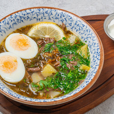 Щи со щавелем и маринованным яйцом в Курагадиван по цене 610