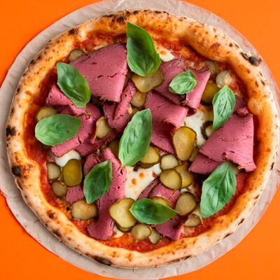 Пастрами с пьяными огурцами и bbq в Молния по цене 4200 ₸