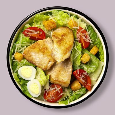 Цезарь с курицей в Фуди Люди по цене 609 ₽