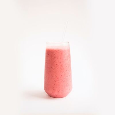 Смузи Клубника-банан в Coffee Dream по цене 620 ₽