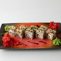 Сливочный ролл с лососем в Акияна