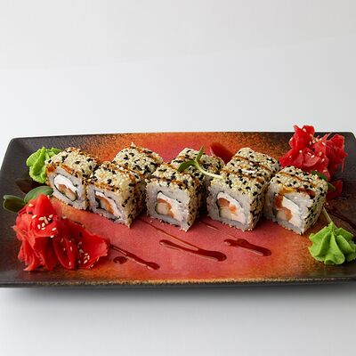 Сливочный ролл с лососем в Акияна по цене 459 ₽