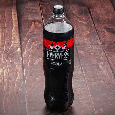 Evervess Cola в Кафе Омад по цене 310 ₽