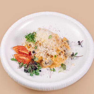 Папарделле с грибами и соусом песто из вяленых томатов в Balcon Day & Night по цене 840 ₽