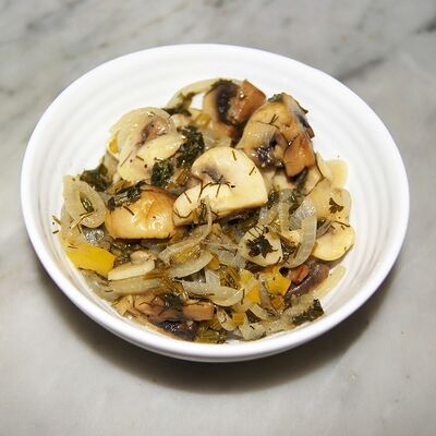 Салат Грибной маринованный в Халяль по цене 260 ₽