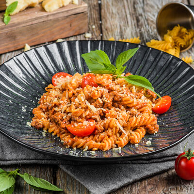 Болоньезе в Пряности & Радости на Московском по цене 590 ₽