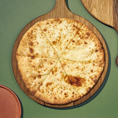 Хачапури Имерули в Хачапури и вино по цене 267 ₽