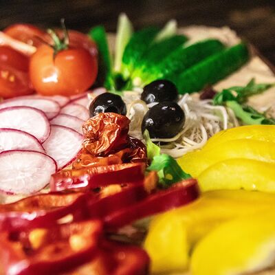 Овощная нарезка в Бар пейешьпой по цене 490 ₽