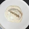 Запеченная куриная грудка с овощами в сливочном в сливочном соусе в Noba по цене 790