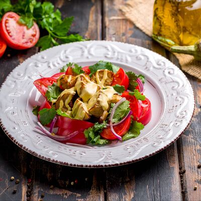 Салат с баклажанами в Тбилисоба по цене 835 ₽