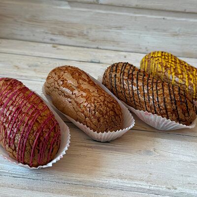 Эклеры в ассортименте в Кантанелло по цене 150 ₽