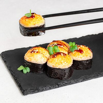 Запеченный Микс в Суши Boom по цене 401 ₽