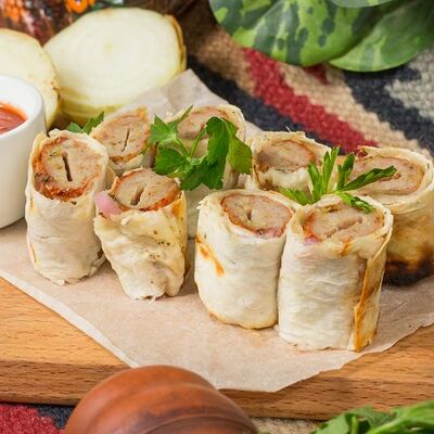 Люля в лаваше свинина-говядина в Мушмула по цене 289 ₽