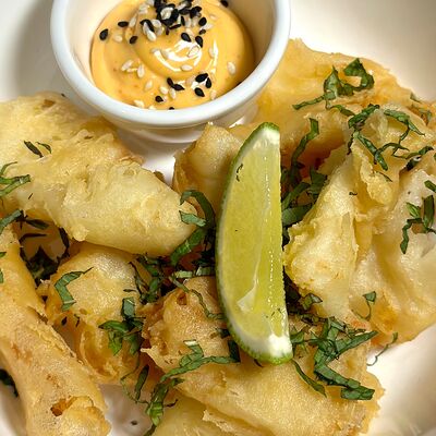 Фритто мисто кальмар в Море на Патриках по цене 890