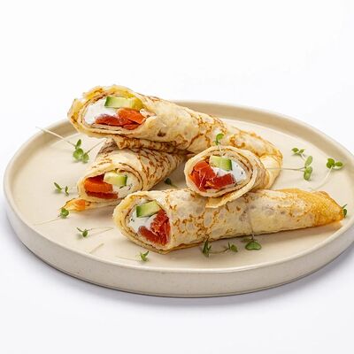 Блины с неркой и кремом фета в Le dessert по цене 520 ₽