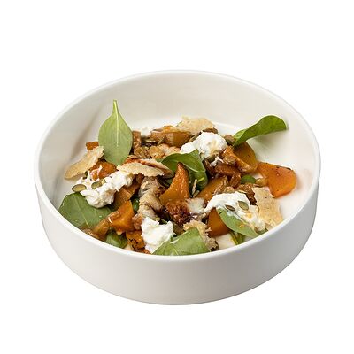 Салат с угрем, страчателлой и тыквой в ЭРА по цене 830 ₽