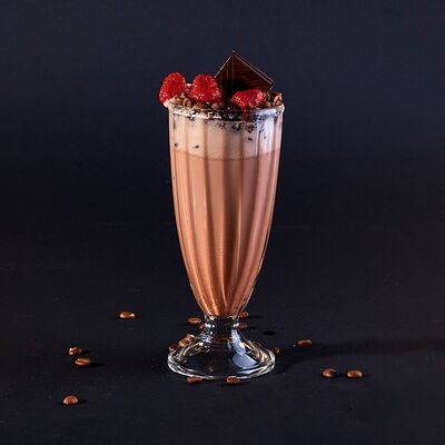 Авторский милкшейк Малиновый восторг в Да! Ёж! Пицца! по цене 235 ₽