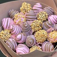 Букет из клубники в шоколаде Sensual Chocolate Embrace в Mosberry