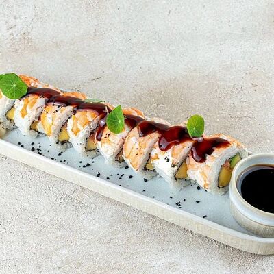 Ролл с манго и креветкамив Ресторан Марокко по цене 1070 ₽