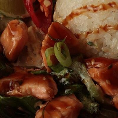 Лосось сливочный терияки в Wok Street по цене 699 ₽