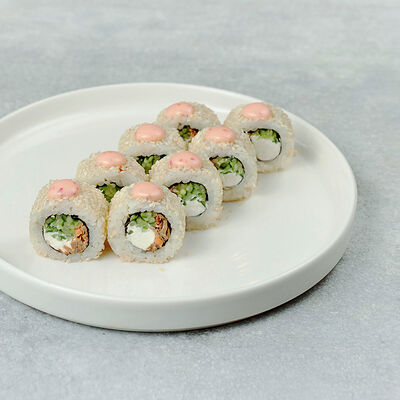 Ролл с терияки-лососем в кунжуте в Мэджик ролл по цене 949 ₽