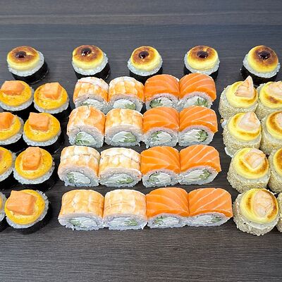 Сет Де-Люксв Суши Бери по цене 3490 ₽