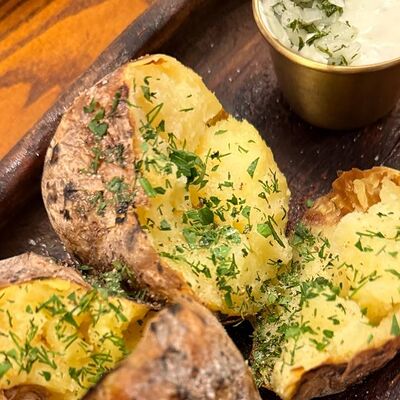 Картофель, печенный на углях в Ярды Superbar по цене 350 ₽