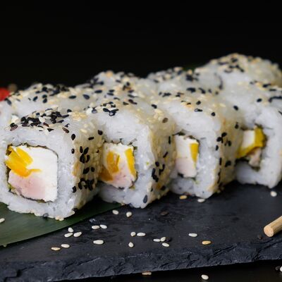 Мотоко в Caviar Rolls по цене 485 ₽