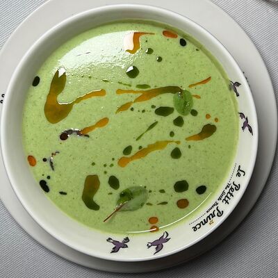 Крем-суп из брокколи в Rumi по цене 1050 ₽