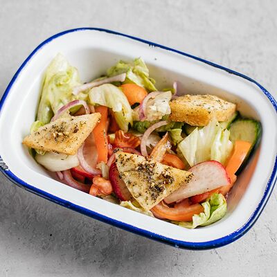 Cалат фатуш в Easy Hummus по цене 385 ₽