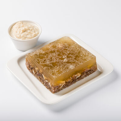 Холодец из говядины (с курицей) в Му-Му по цене 320 ₽