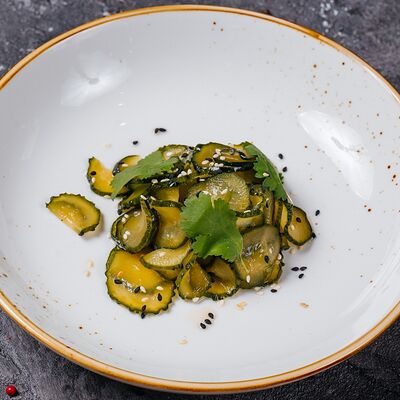 Огурцы в бурбоне в Пламя по цене 240 ₽