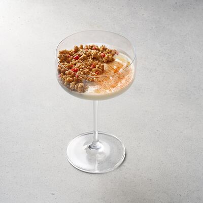 Йогурт с гранолой в REGUL по цене 450 ₽