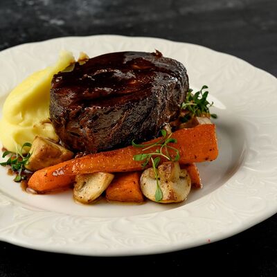 Беф Бургиньон в Culture по цене 920 ₽