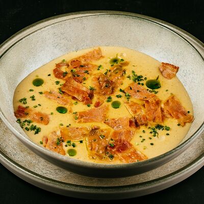 Сырный суп с беконом в Горки парк по цене 540 ₽