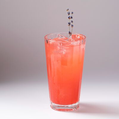 Лимонад малина, лаванда в Mates pizzabar по цене 490 ₽