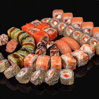 Сет Сакура в M-City resto grill bar по цене 5490 ₽